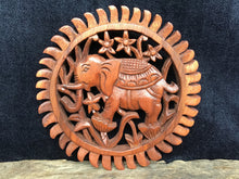 Load image into Gallery viewer, Wood Carving (Small)
