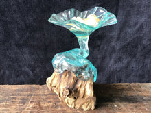 Load image into Gallery viewer, Hand Blown Glass Platter/Dish
